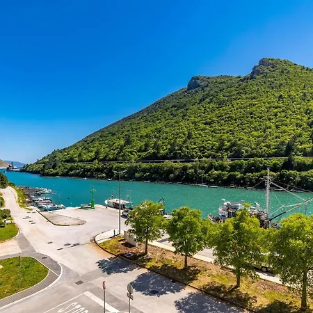 Seafront Andrijana